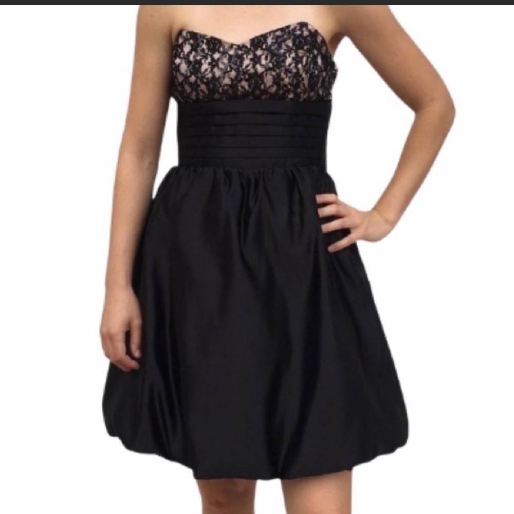 Betsey Johnson Black Strapless Bubble Hem Formal Dress 6”